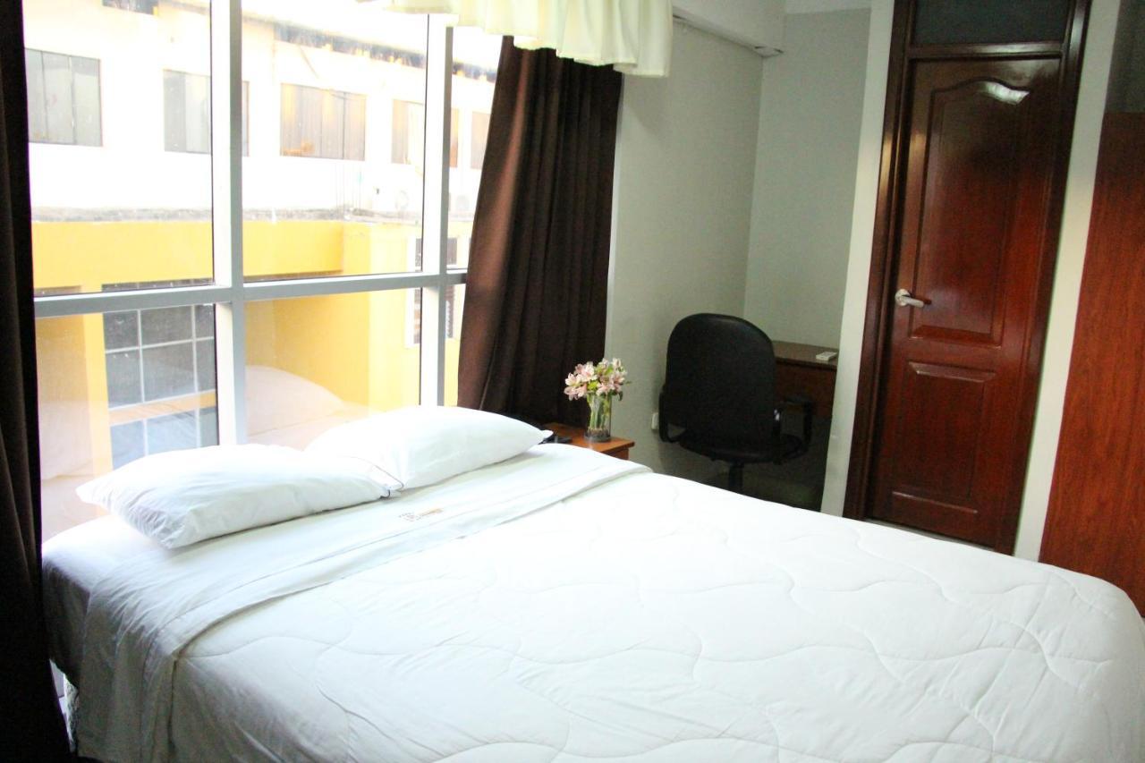 Hotel Plaza Sullana Exterior photo